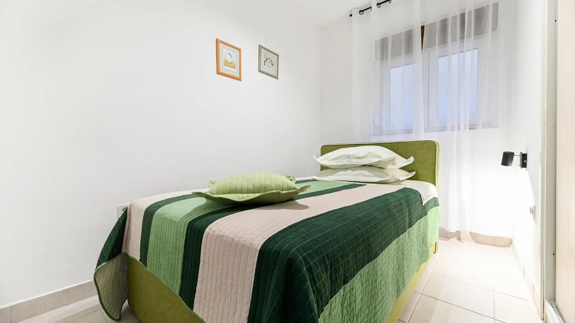 Apartment Bazdaric Novigrad  0*, Novigrad (Dalmatia)
